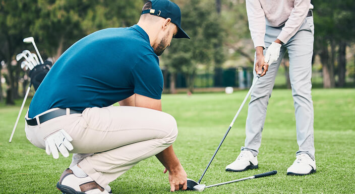 ゴルファーをサポートするトレーナー